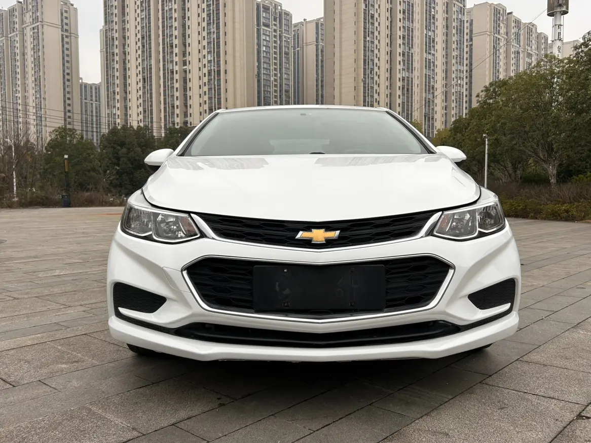 Chevrolet Monza (Cruze)  из Китая