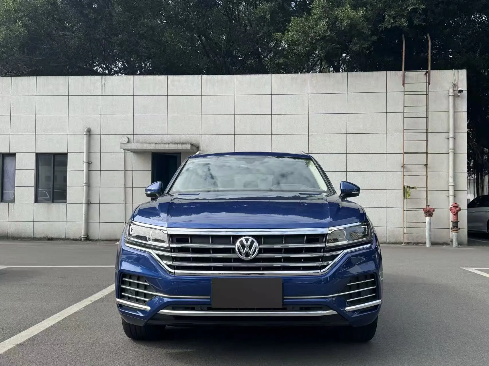 Volkswagen Touareg  из Китая