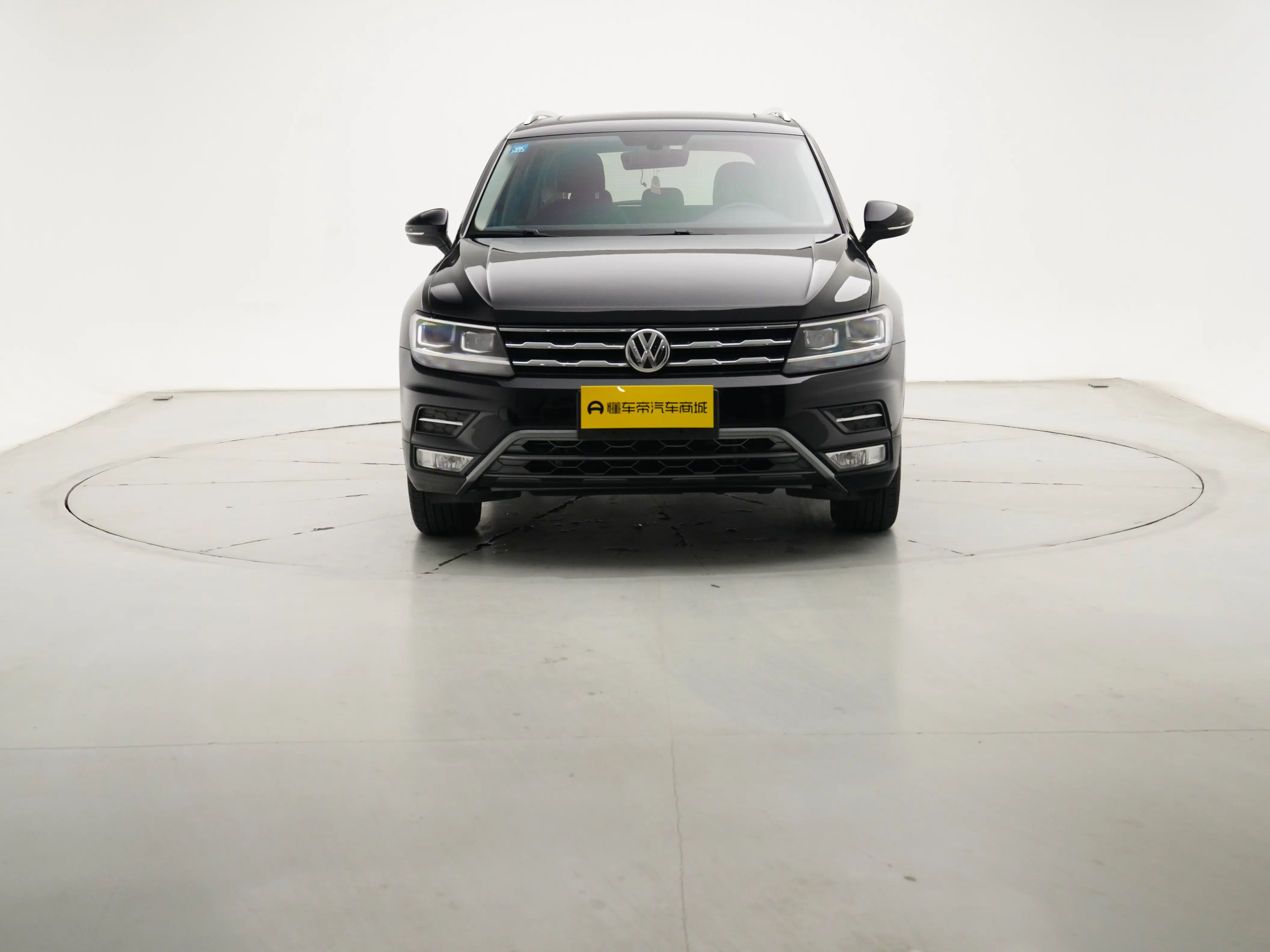 Volkswagen Tiguan L  из Китая