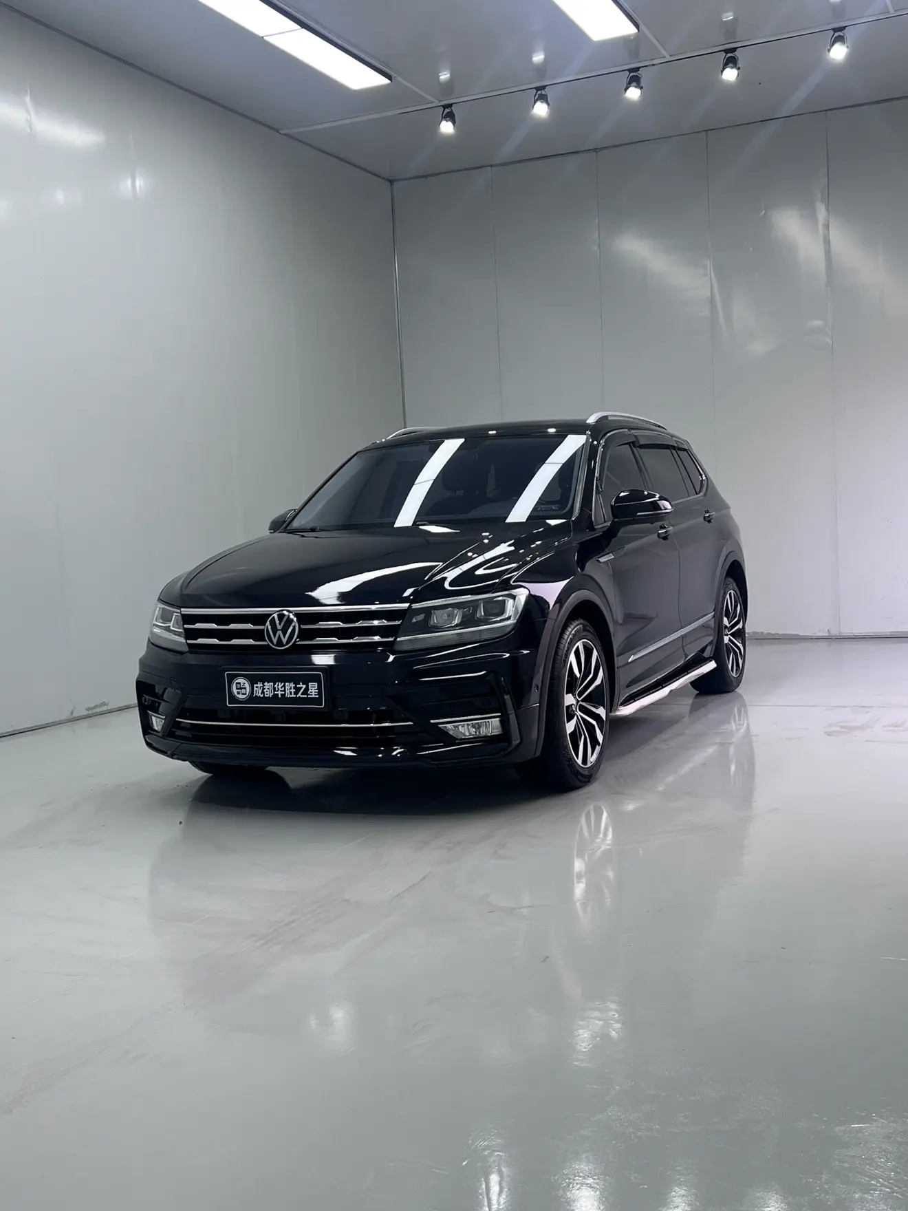 Volkswagen Tiguan L  из Китая