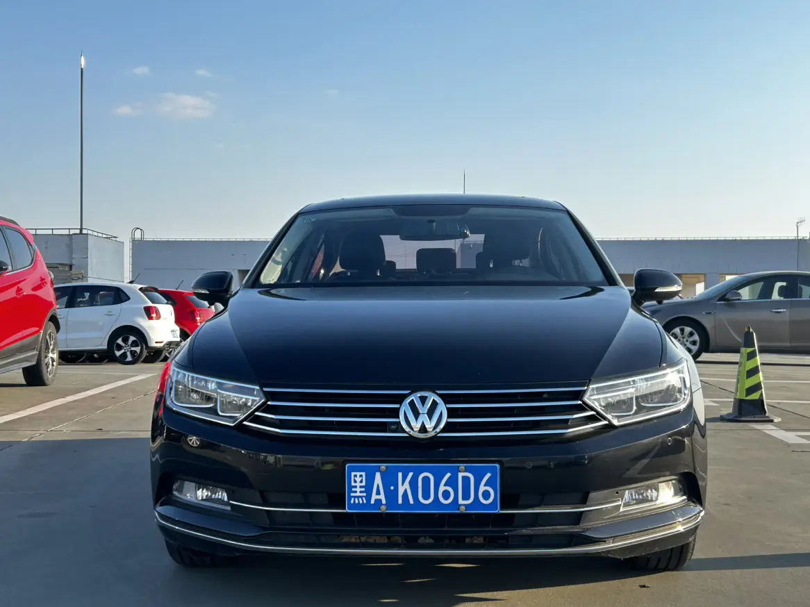 Volkswagen Magotan  из Китая