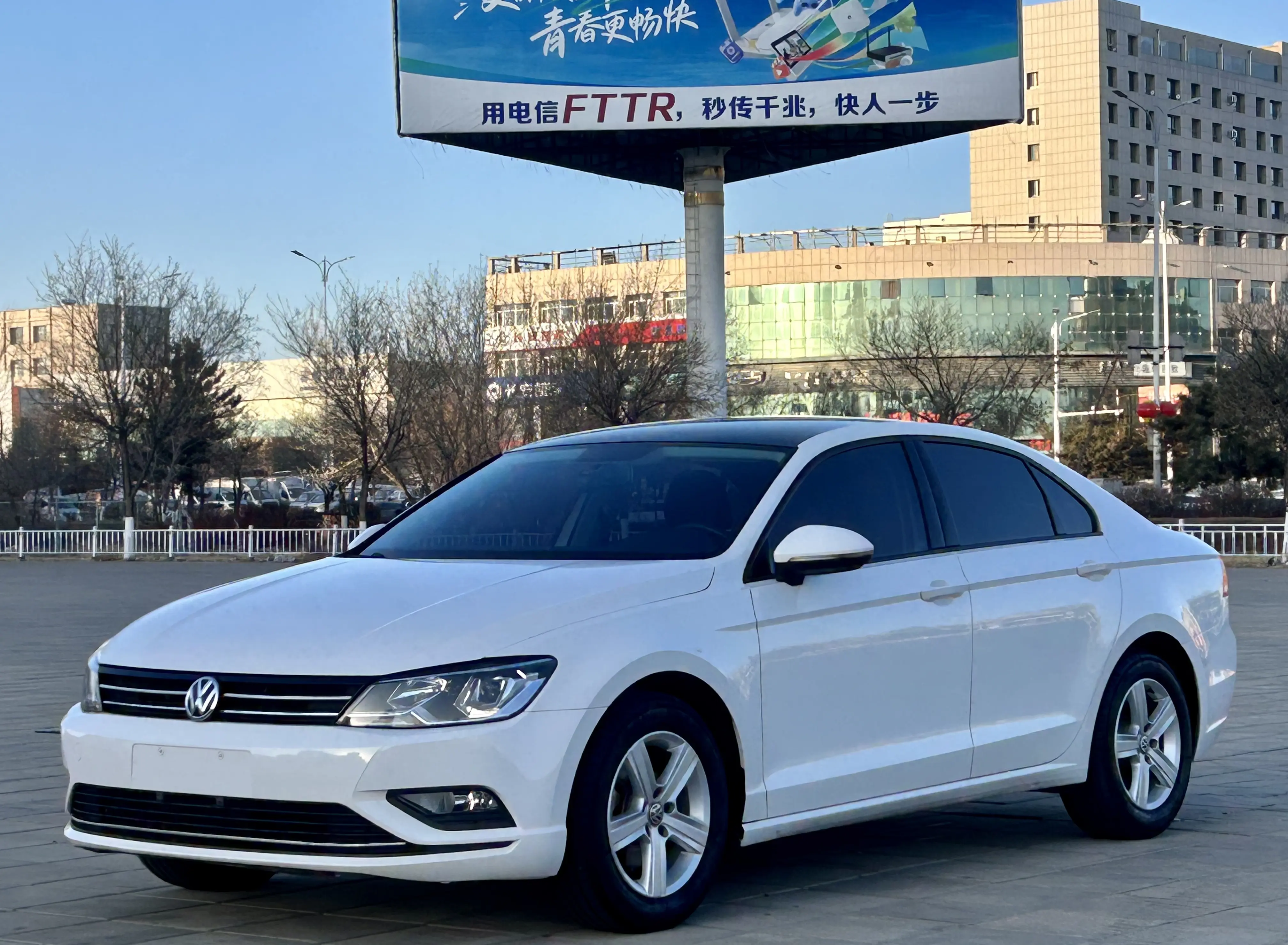 Volkswagen Lamando (Lingdu)  из Китая