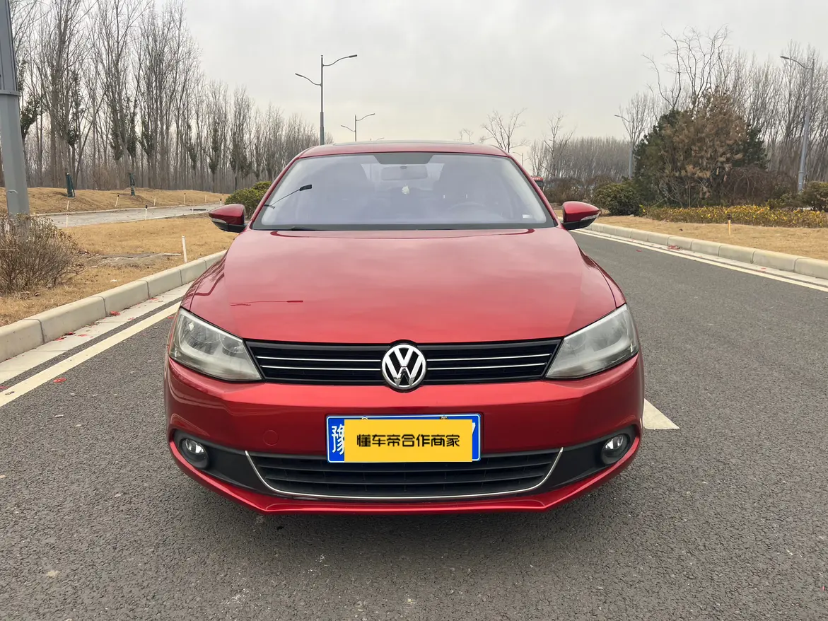 Volkswagen Sagitar  из Китая