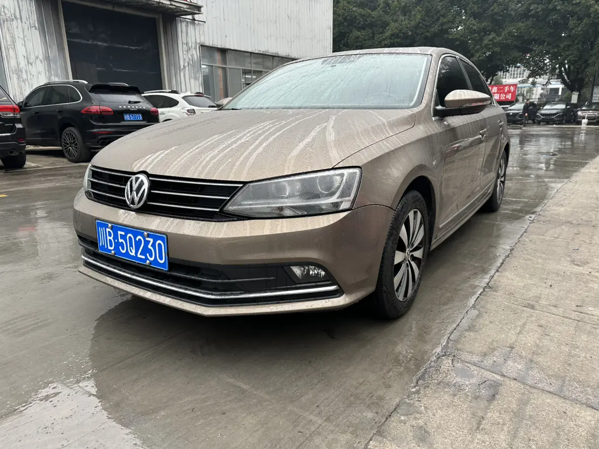 Volkswagen Sagitar  из Китая