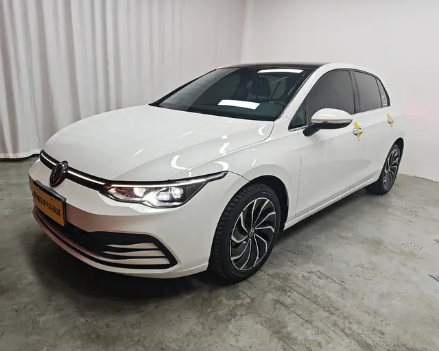 Volkswagen Golf  из Китая
