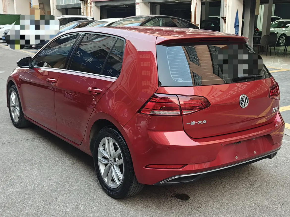 Volkswagen Golf  из Китая