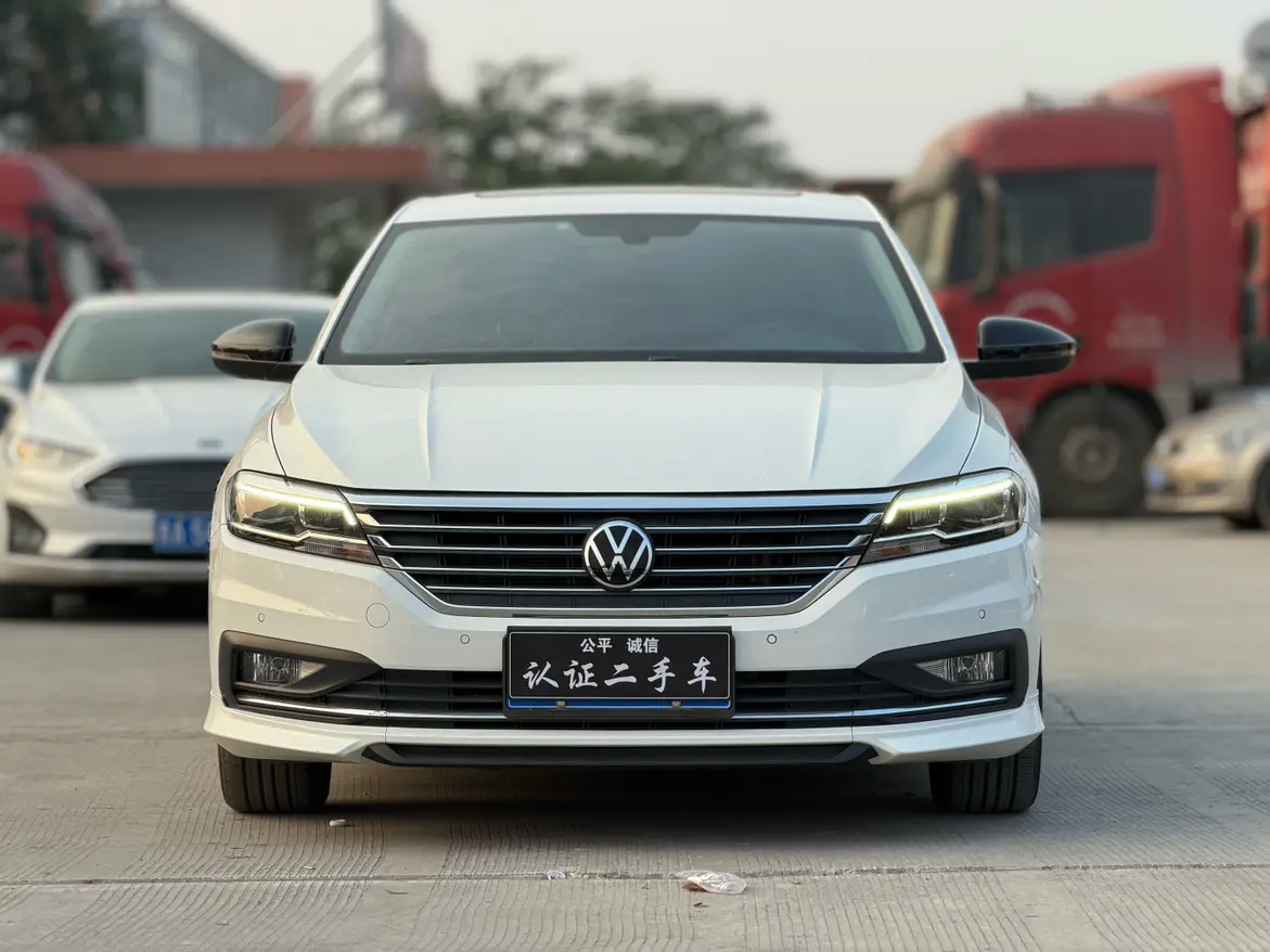 Volkswagen Lavida  из Китая