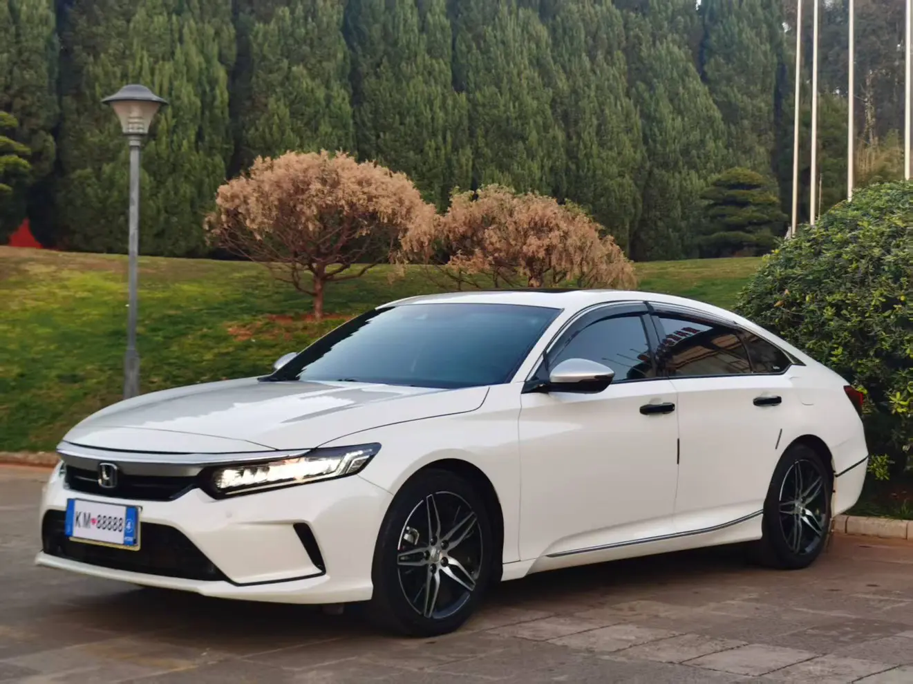 Honda Inspire (Yingshipai)  из Китая