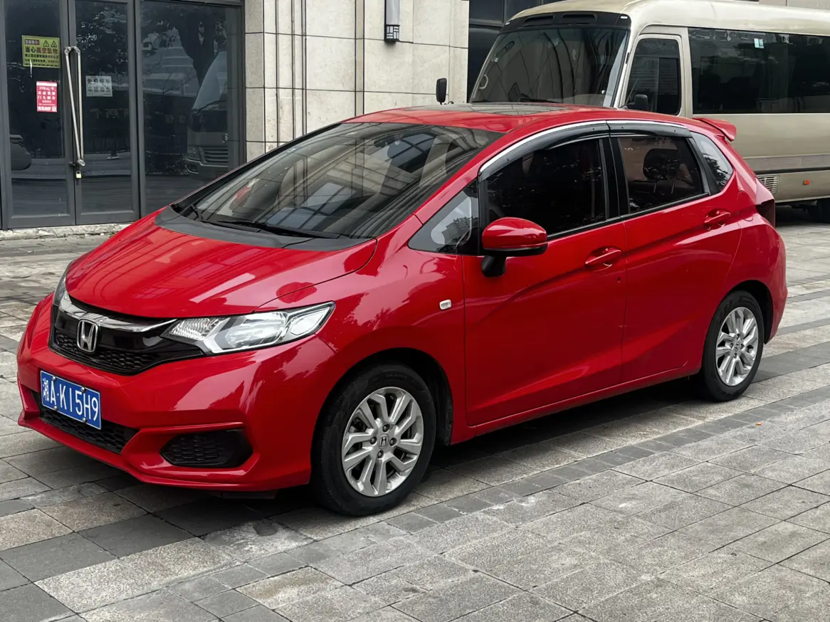 Honda Fit  из Китая
