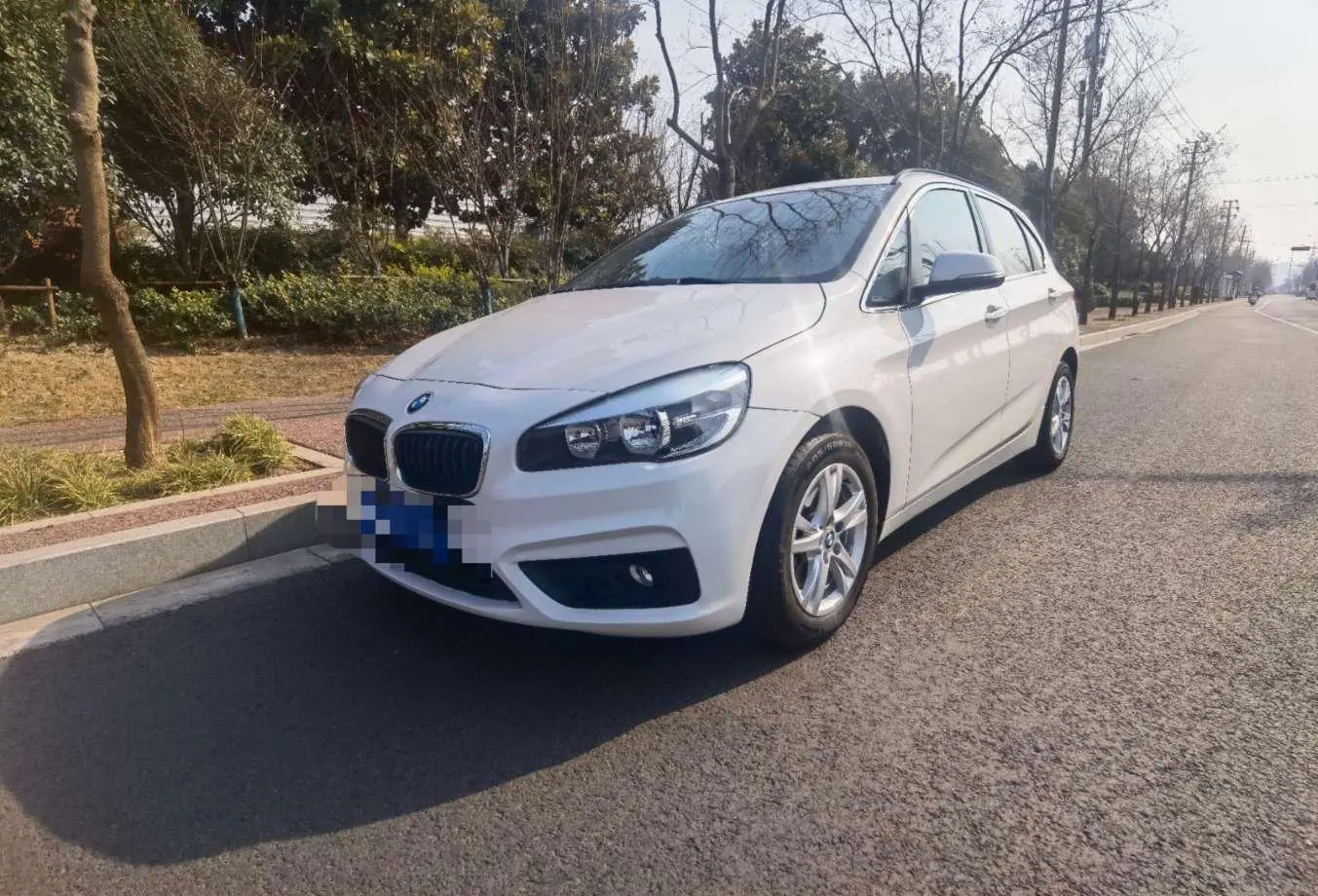 BMW 2 Series Active Tourer  из Китая