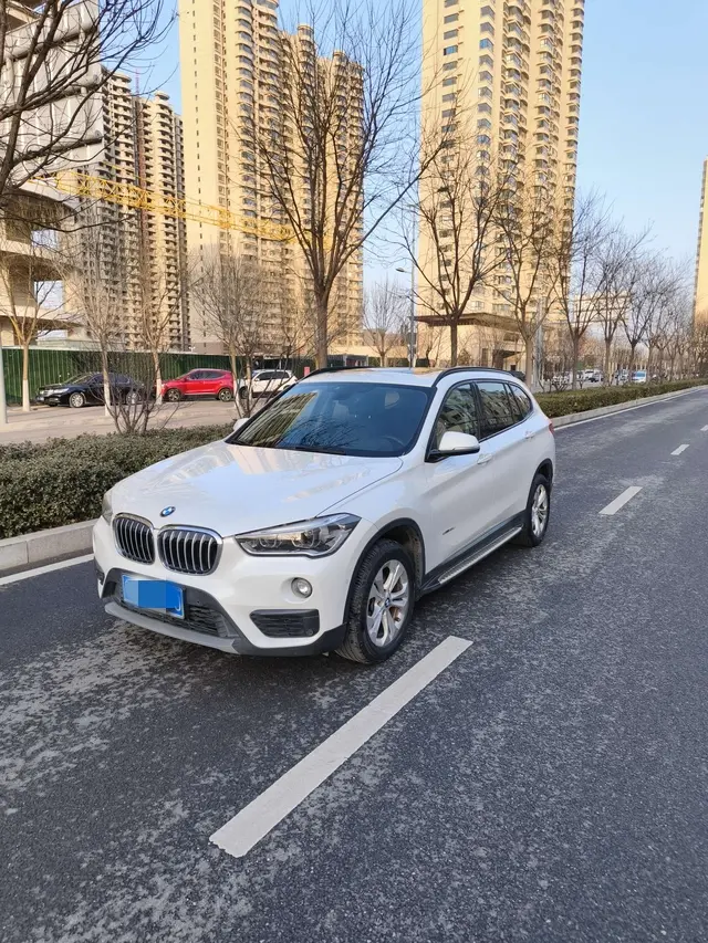BMW X1  из Китая