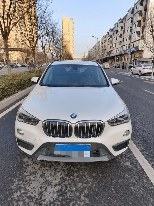 BMW X1  из Китая