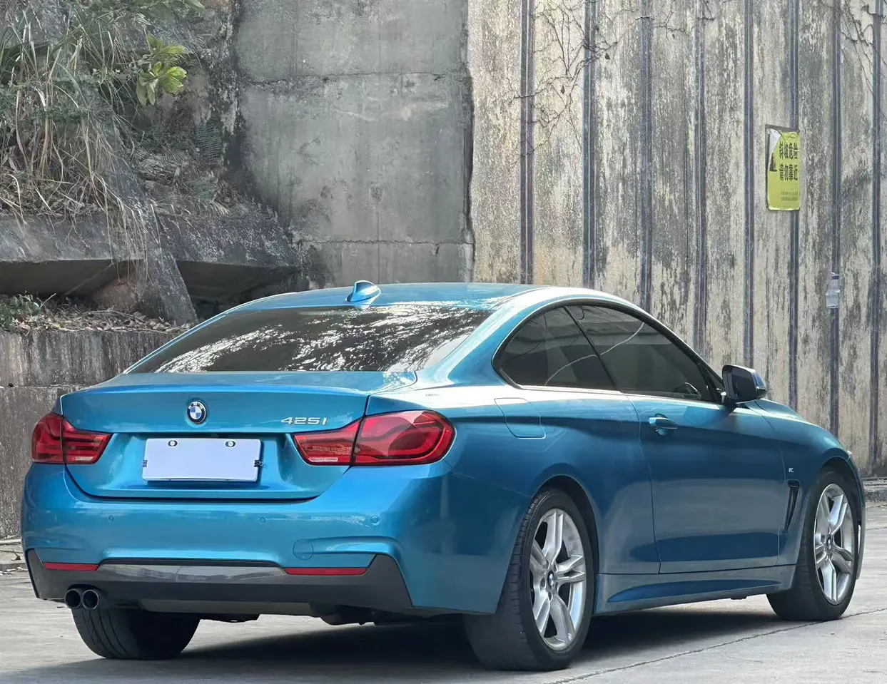 BMW 4 Series  из Китая