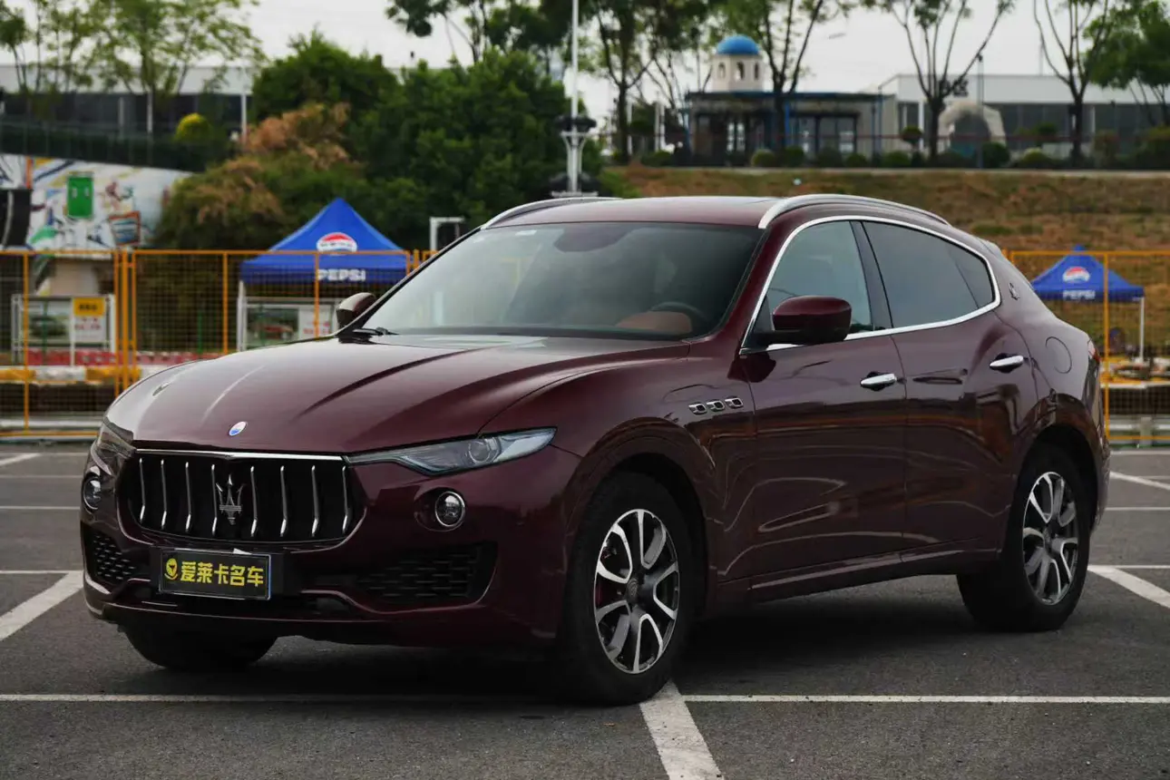 Maserati Levante  из Китая