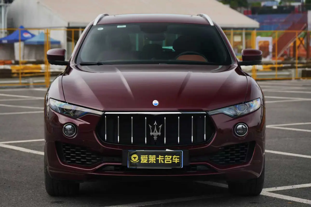 Maserati Levante  из Китая