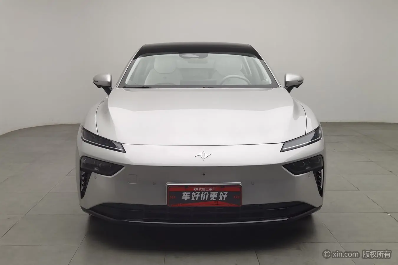 Dongfeng Eπ007  из Китая