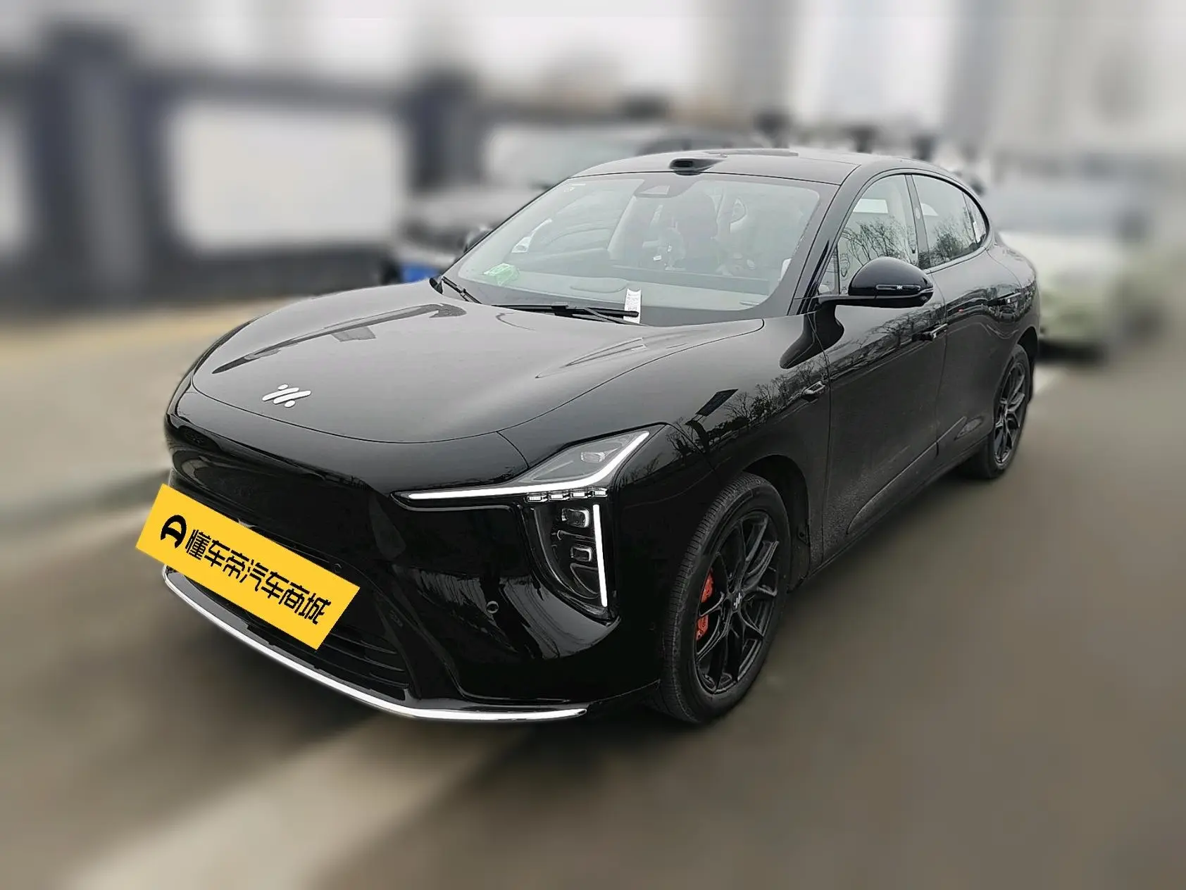 Zhiji LS6  из Китая