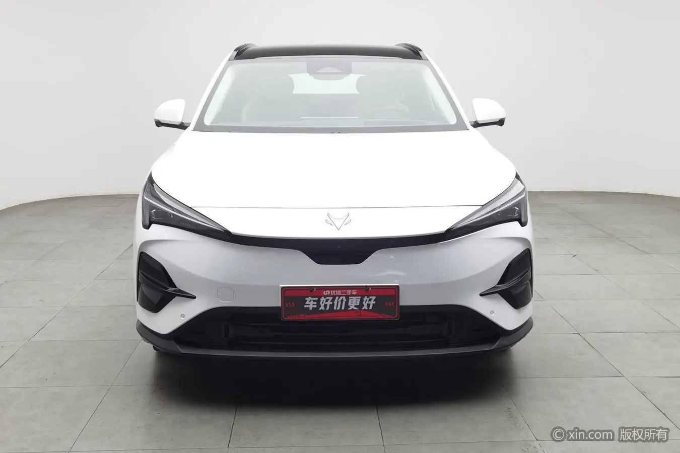 ARCFOX Extreme Fox JiFox Alpha T5  из Китая