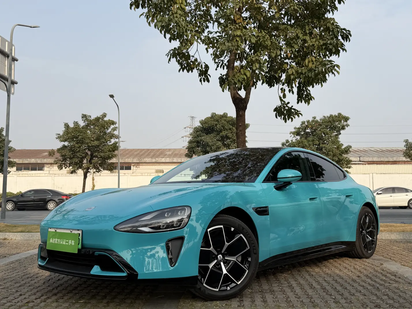 Xiaomi car Xiaomi SU7  из Китая