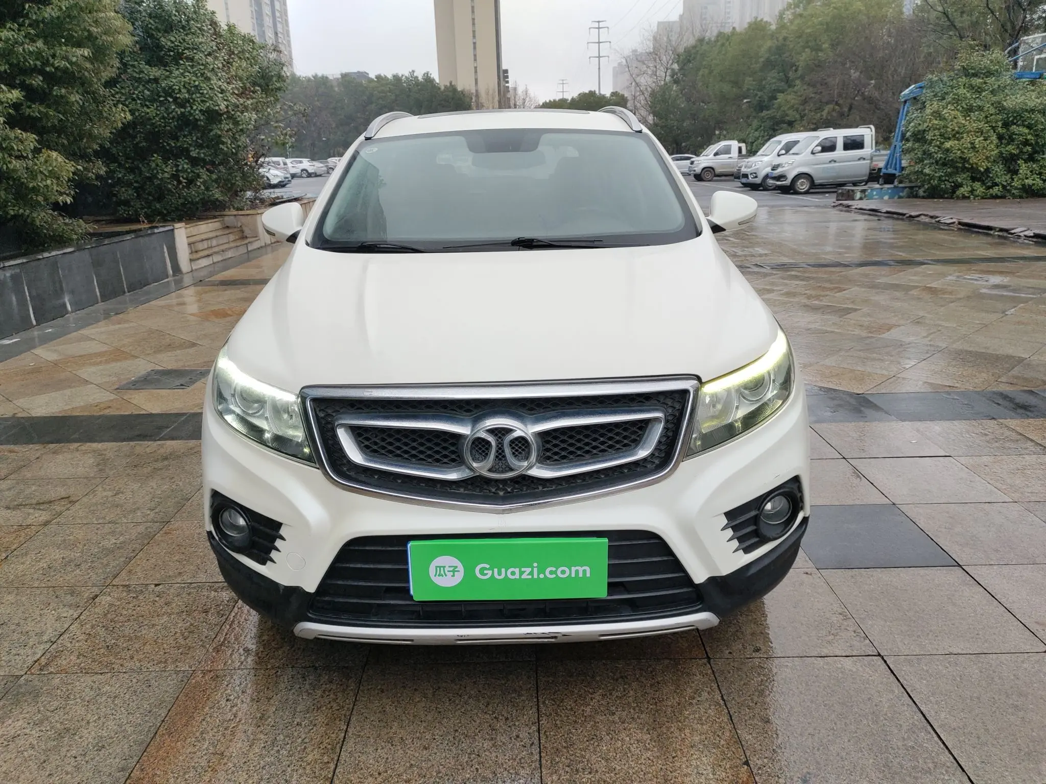 BAIC Shenbao X55  из Китая