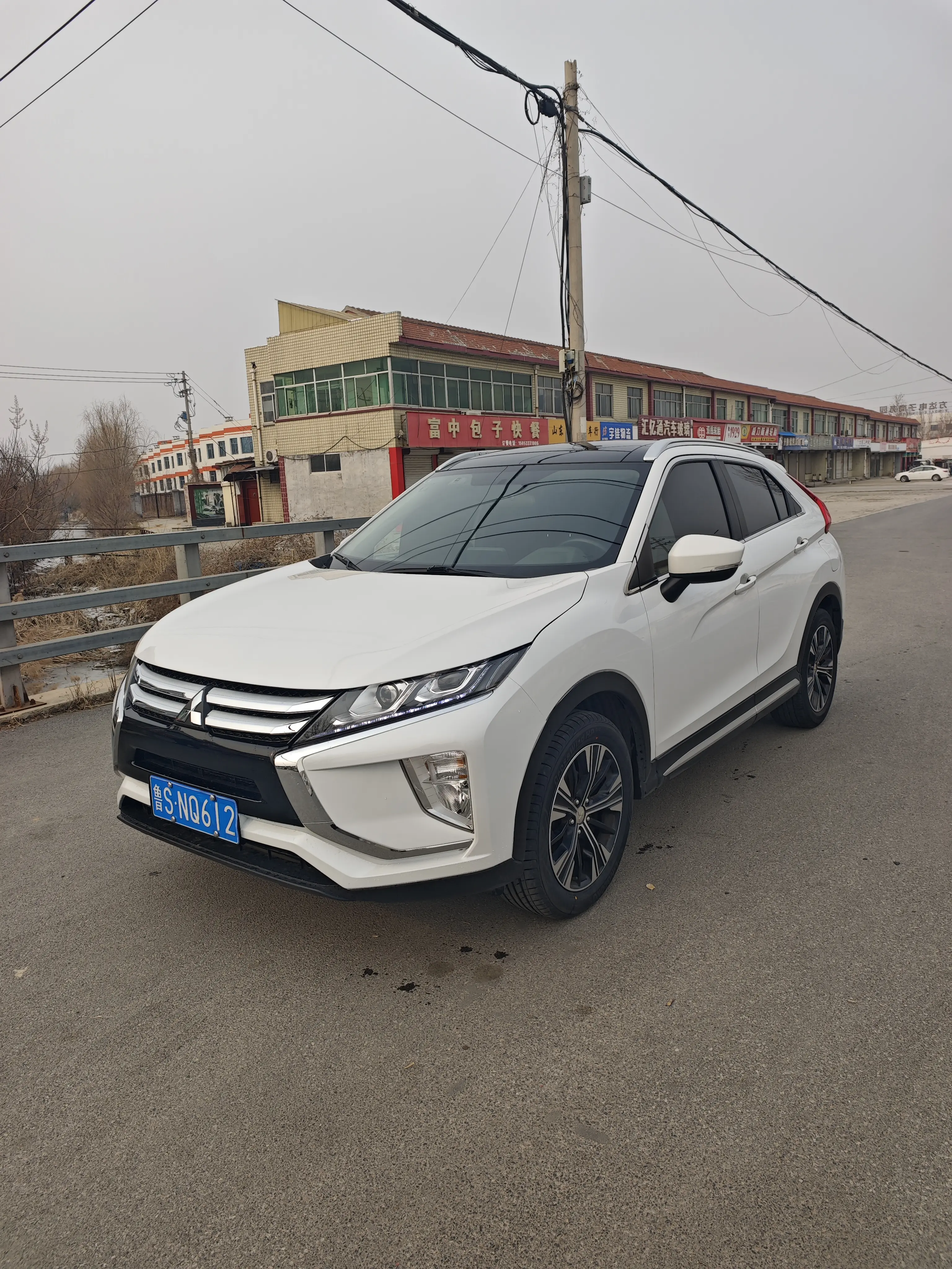 Mitsubishi Eclipse (Yi Ge)  из Китая