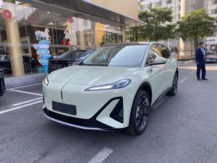 Hongqi Red Flag Tiangong 06  из Китая