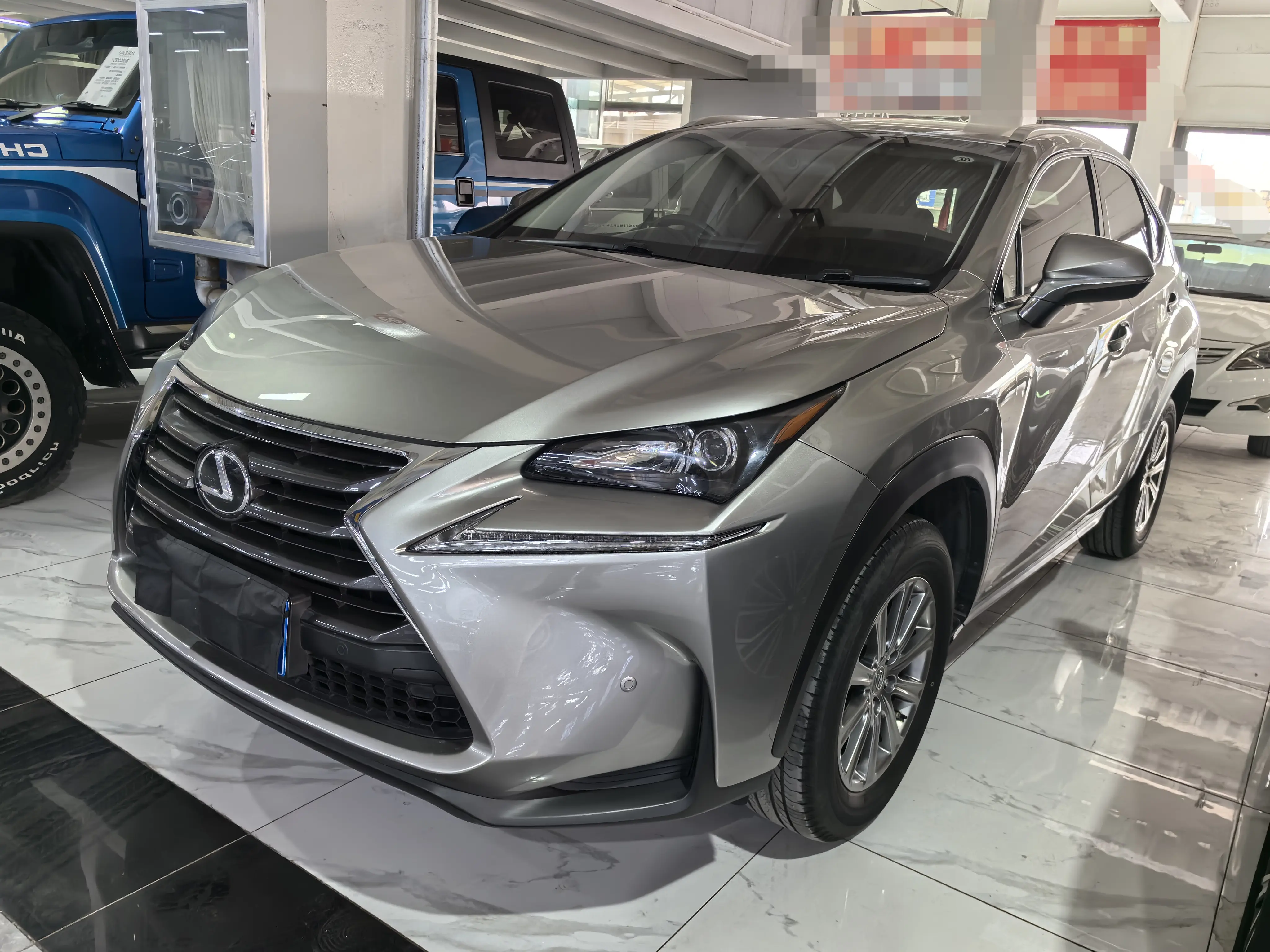 Lexus NX  из Китая