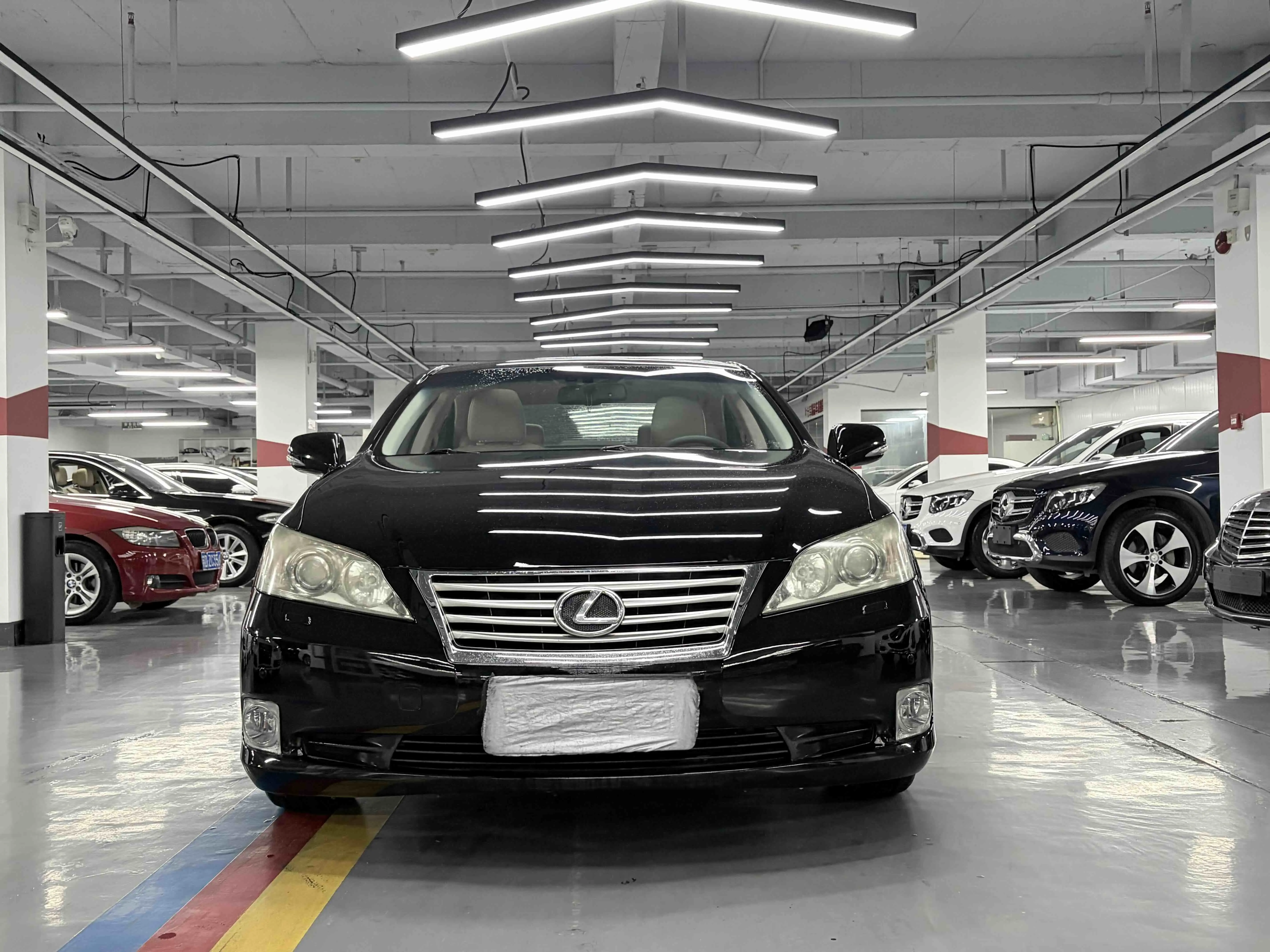 Lexus ES  из Китая