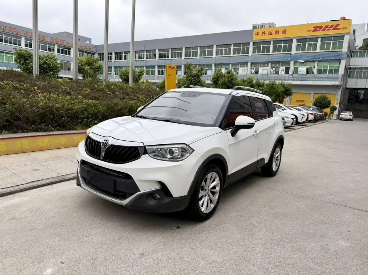 Brilliance China V3  из Китая