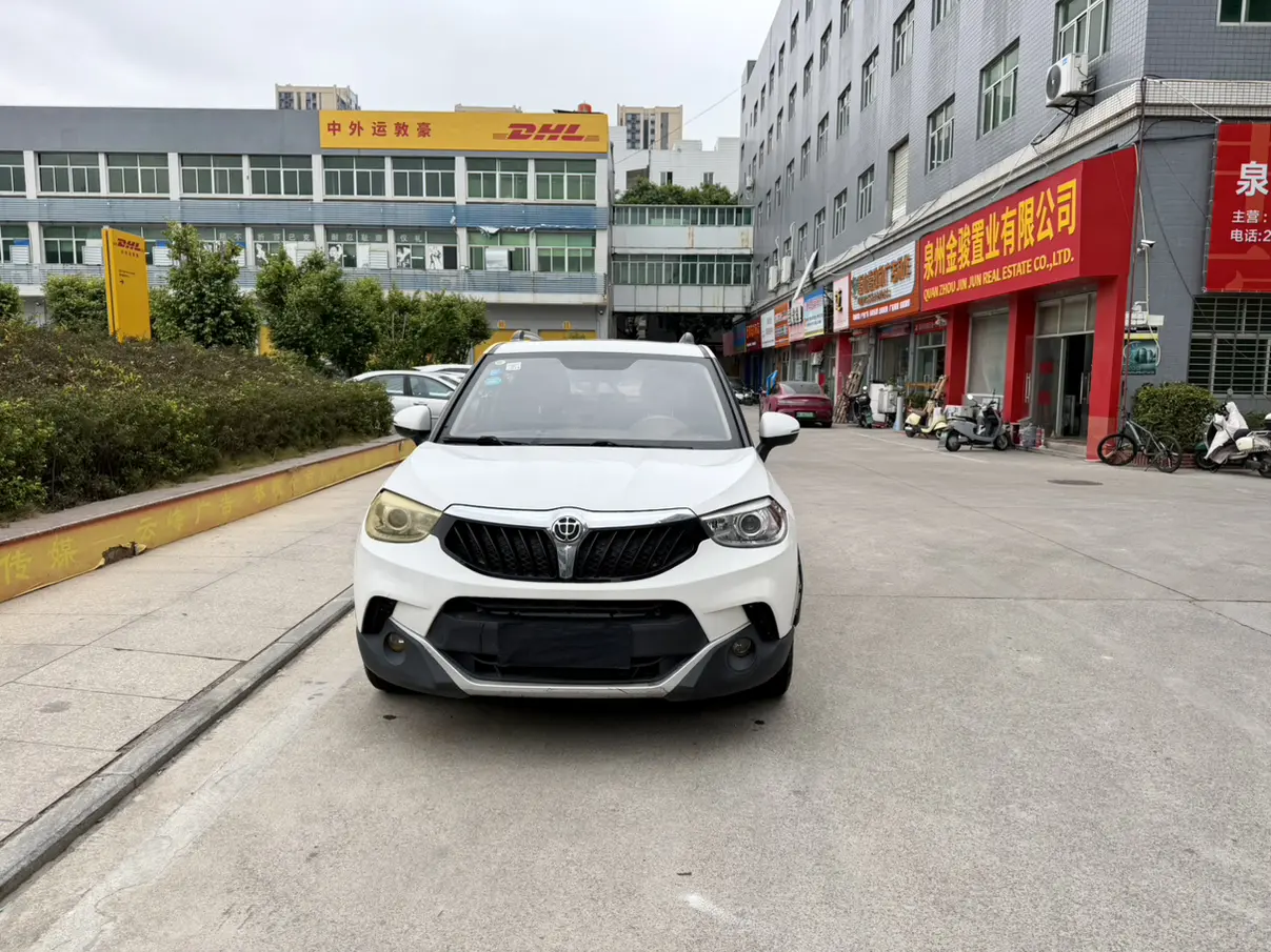 Brilliance China V3  из Китая