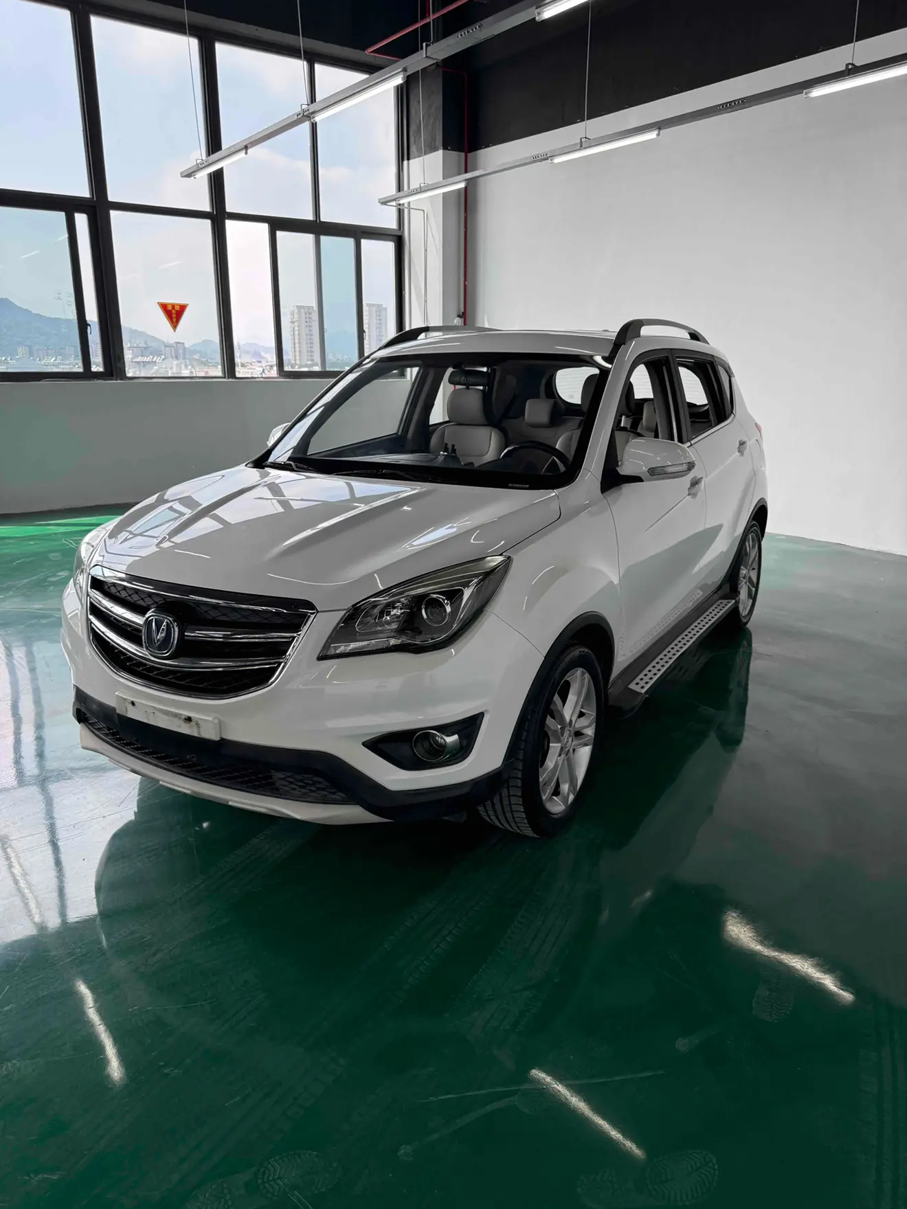 Changan CS35  из Китая