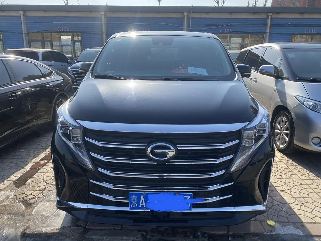 GAC Trumpchi M8  из Китая