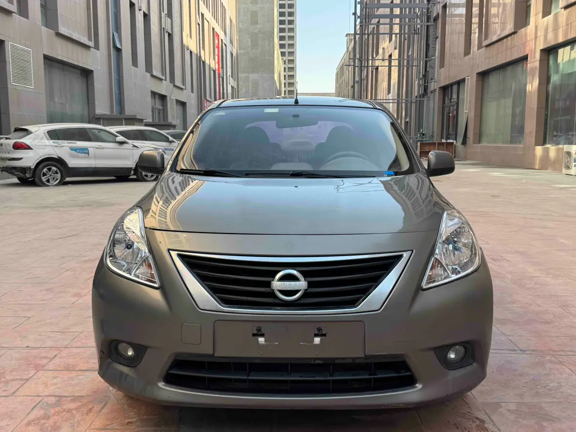 Nissan Sunlight  из Китая