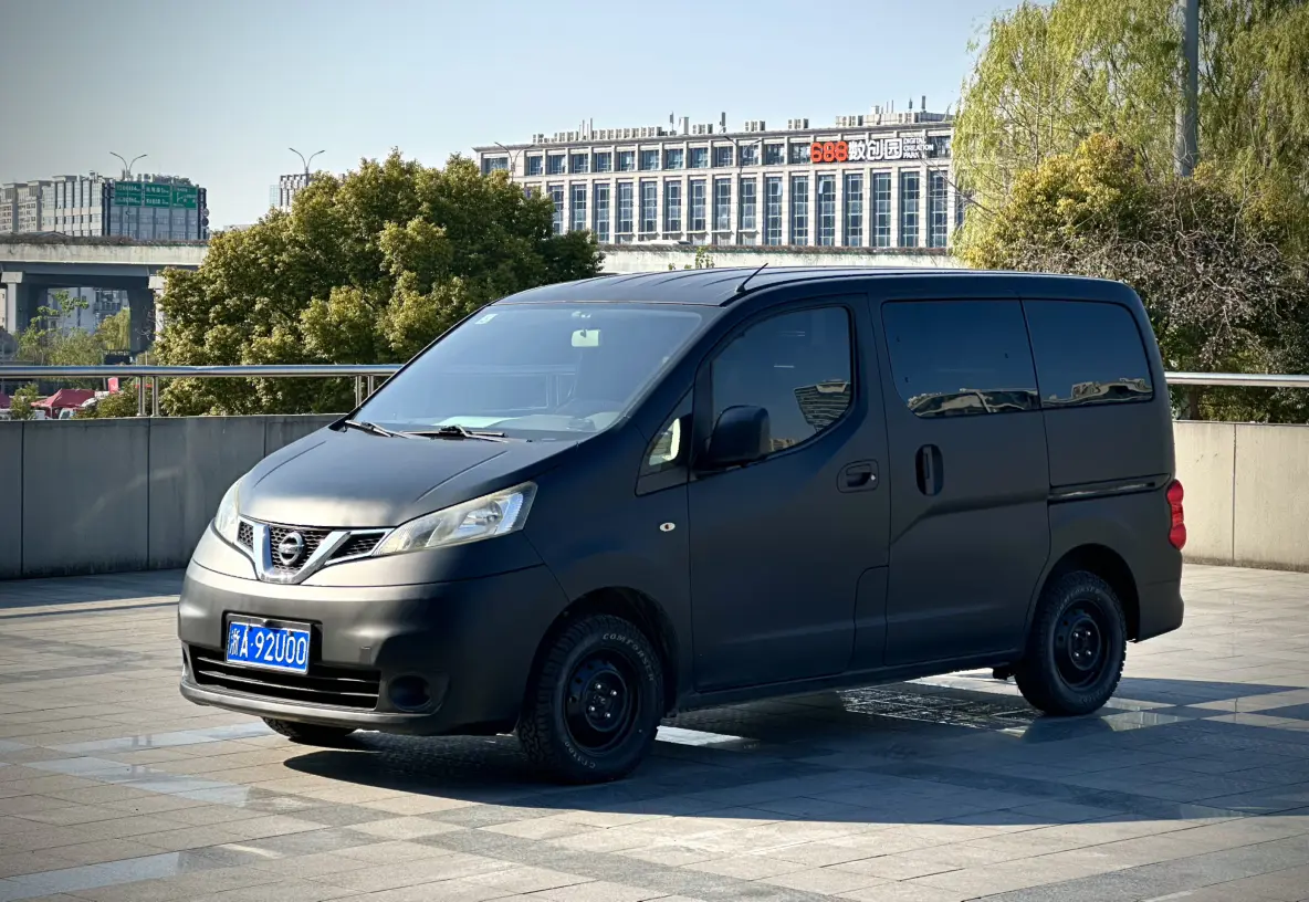 Nissan NV200  из Китая