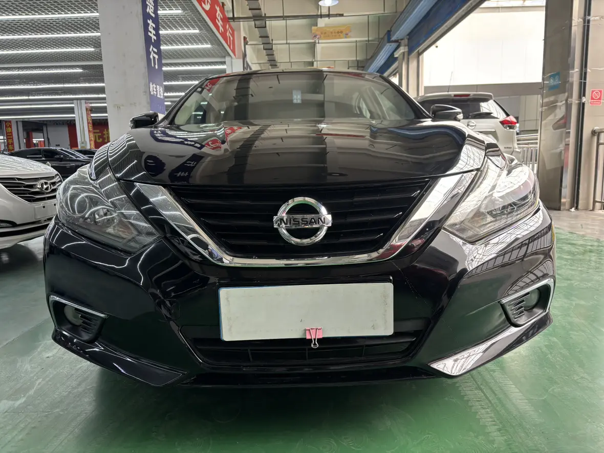 Nissan Altima (Teana)  из Китая