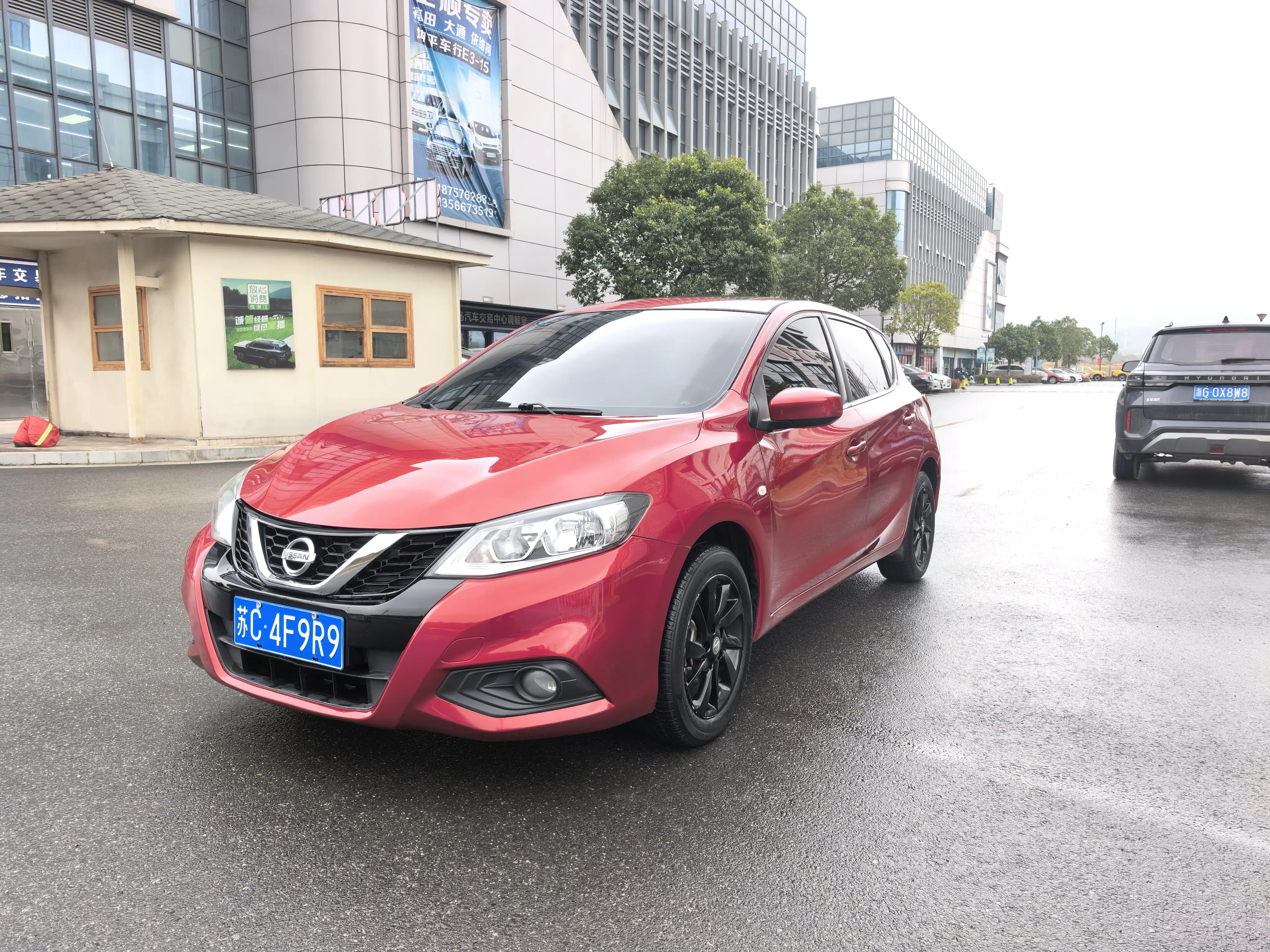 Nissan Tiida  из Китая