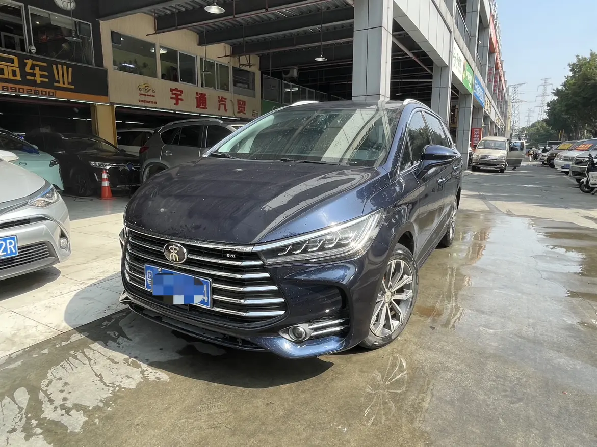 BYD Song MAX  из Китая