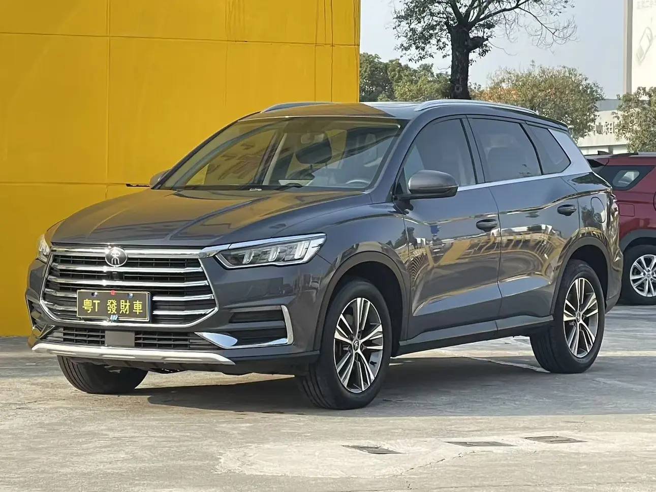 BYD Song Pro  из Китая