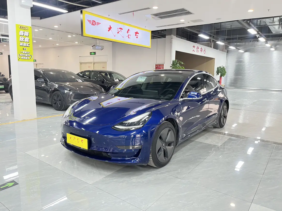 Tesla Model 3  из Китая