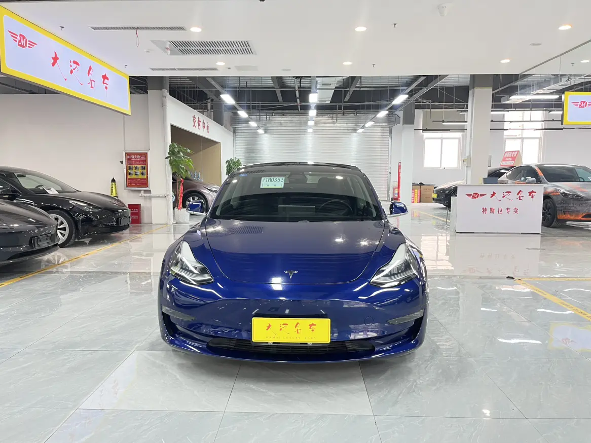 Tesla Model 3  из Китая