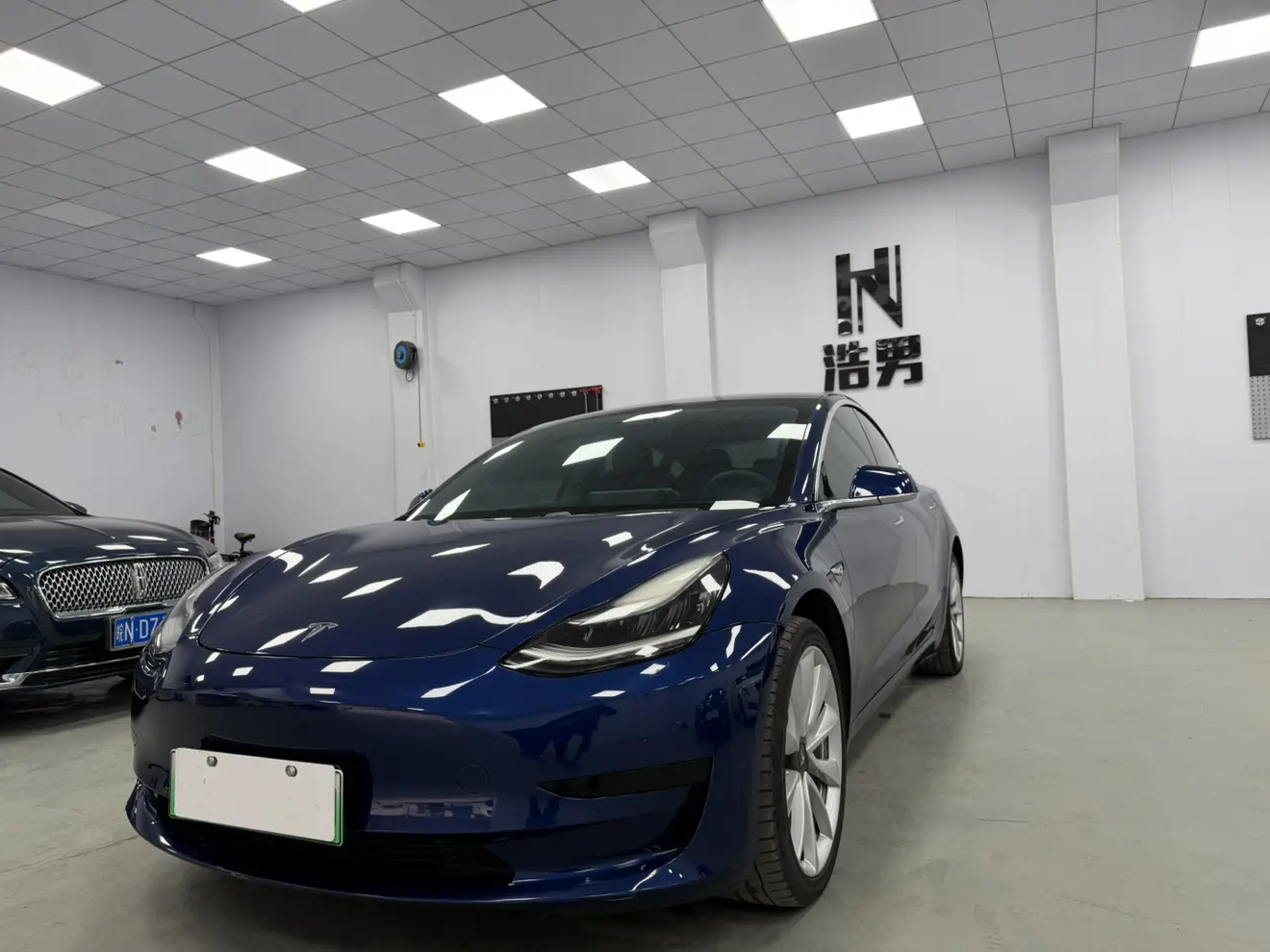 Tesla Model 3  из Китая