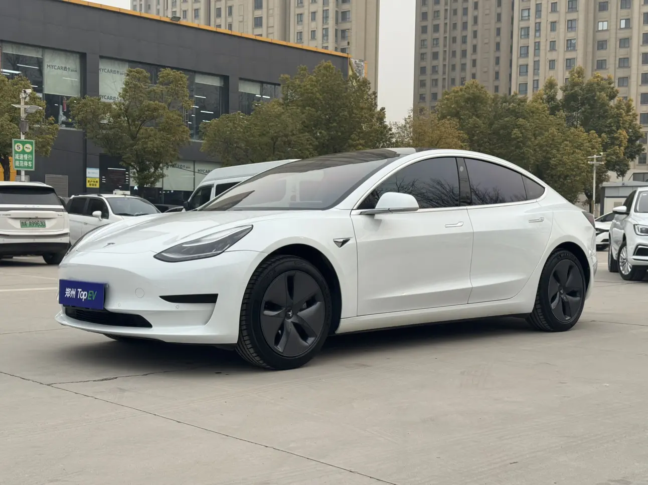 Tesla Model 3  из Китая