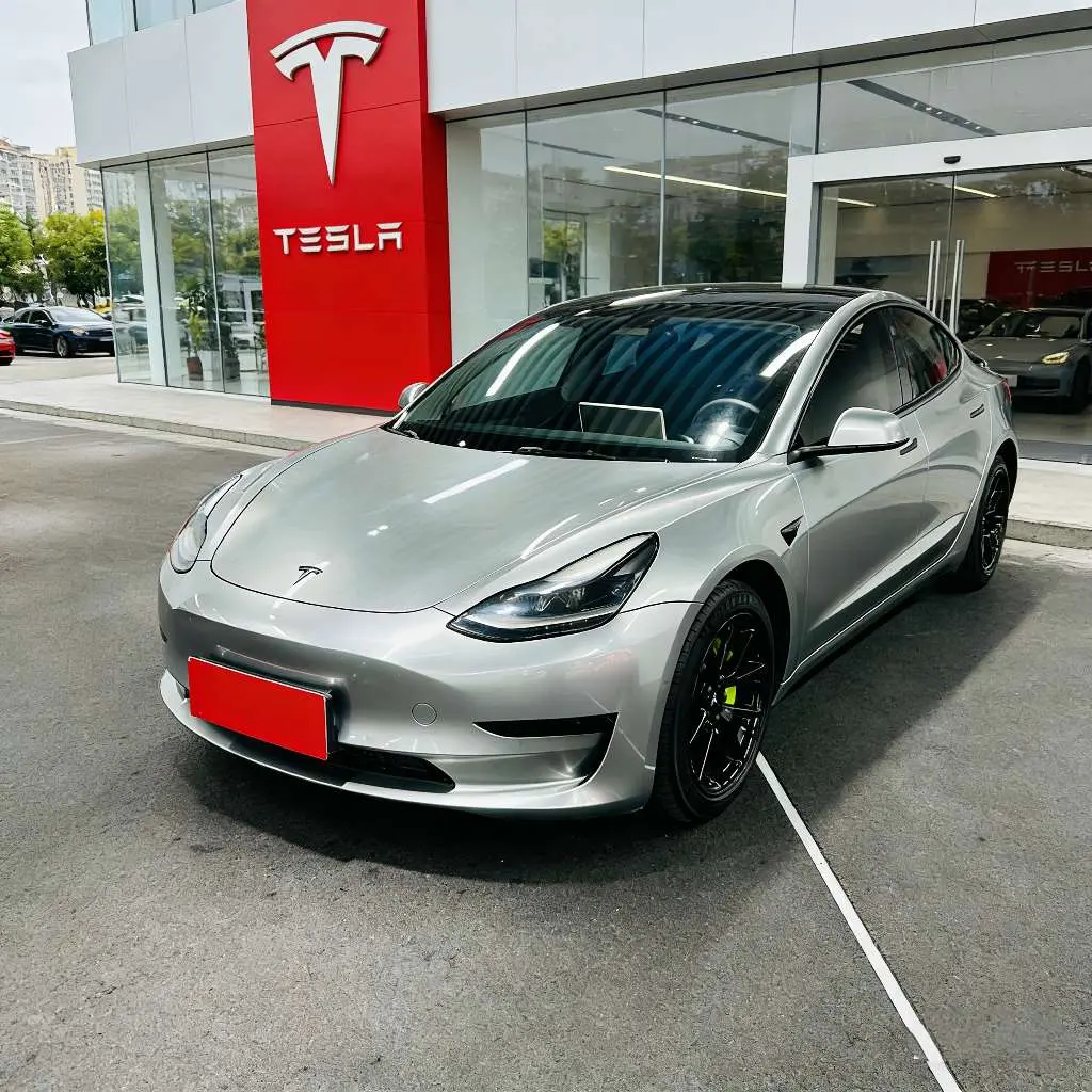 Tesla Model 3  из Китая