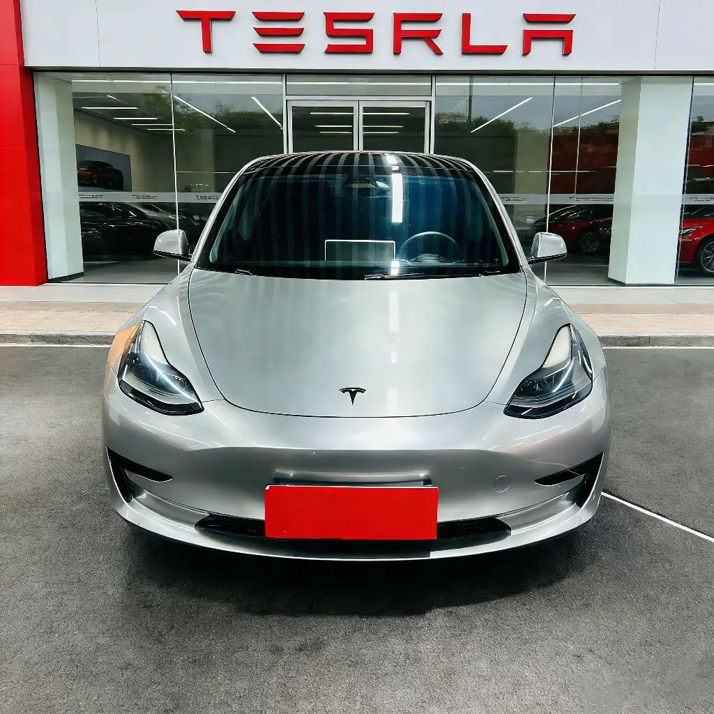 Tesla Model 3  из Китая