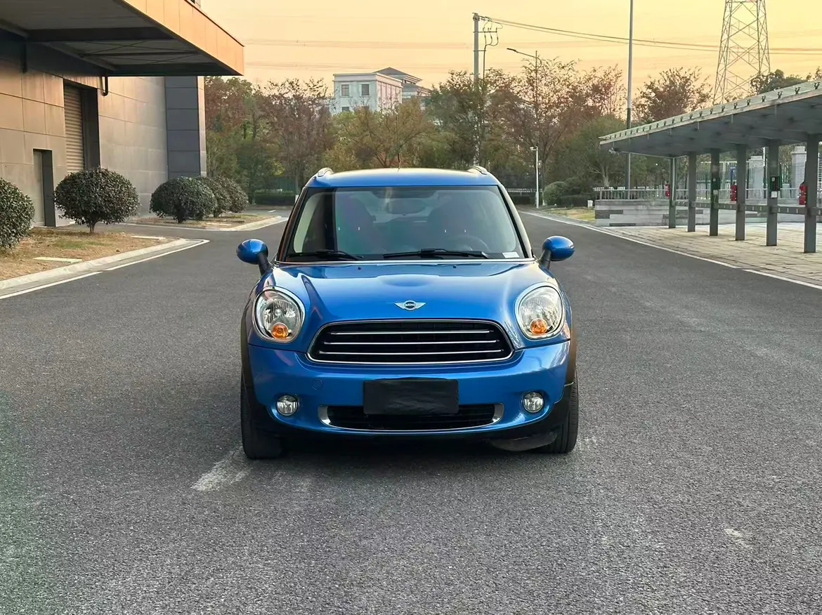 MINI COUNTRYMAN  из Китая