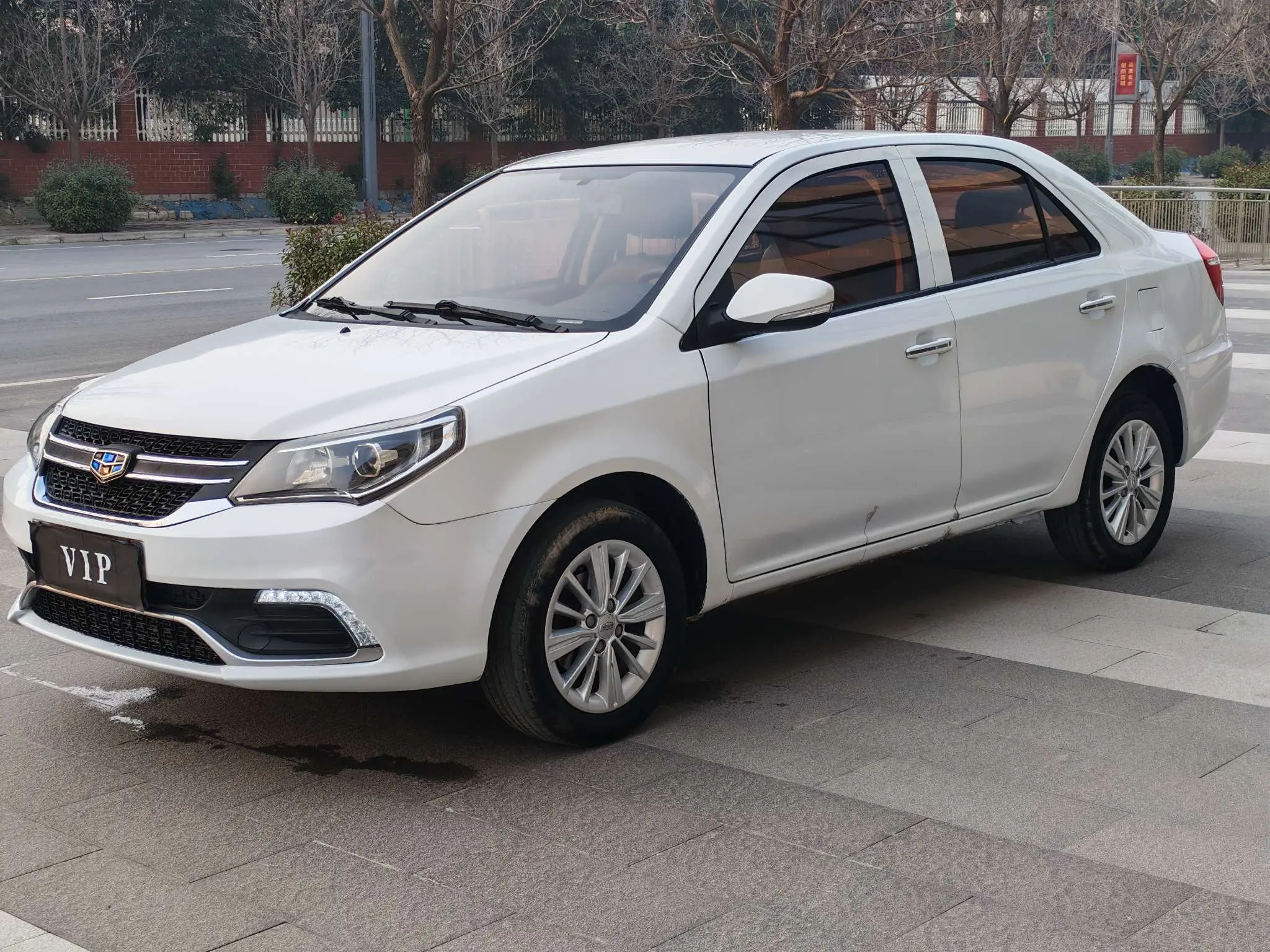 Geely King Kong  из Китая