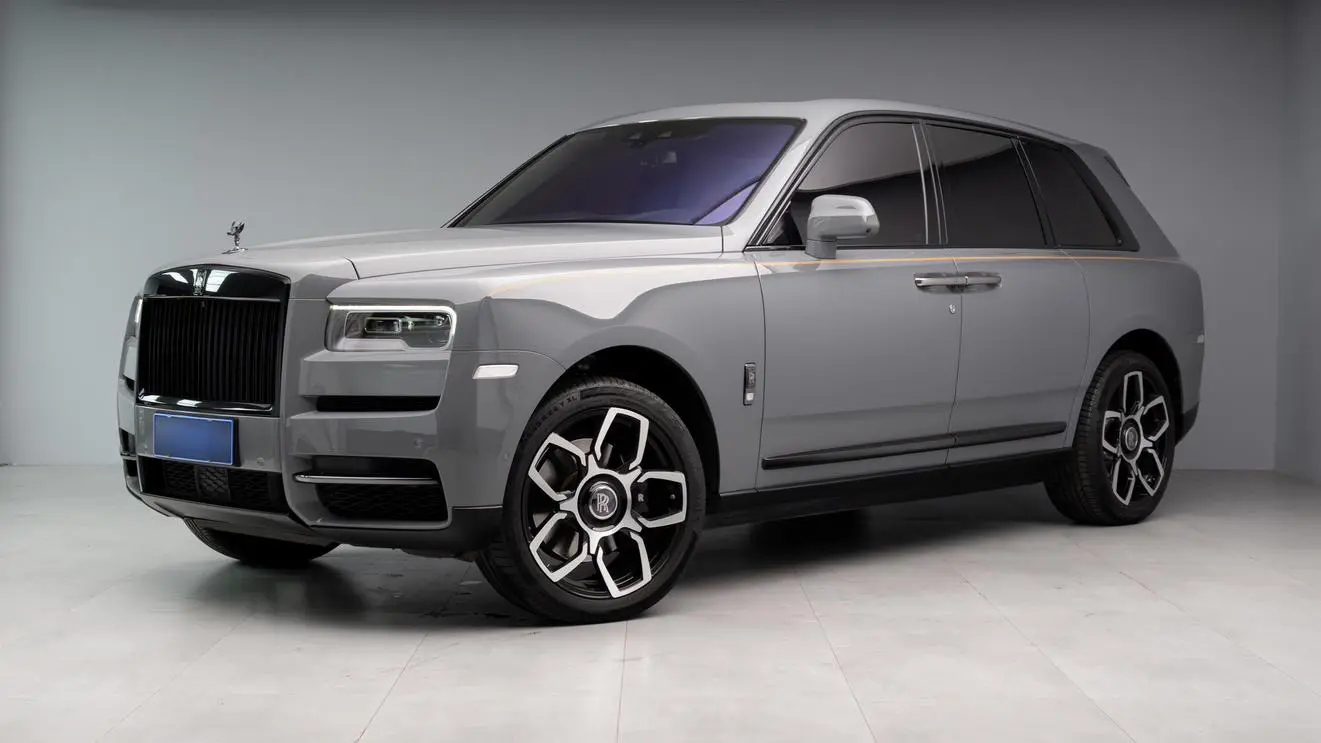 Rolls Royce Cullinan  из Китая