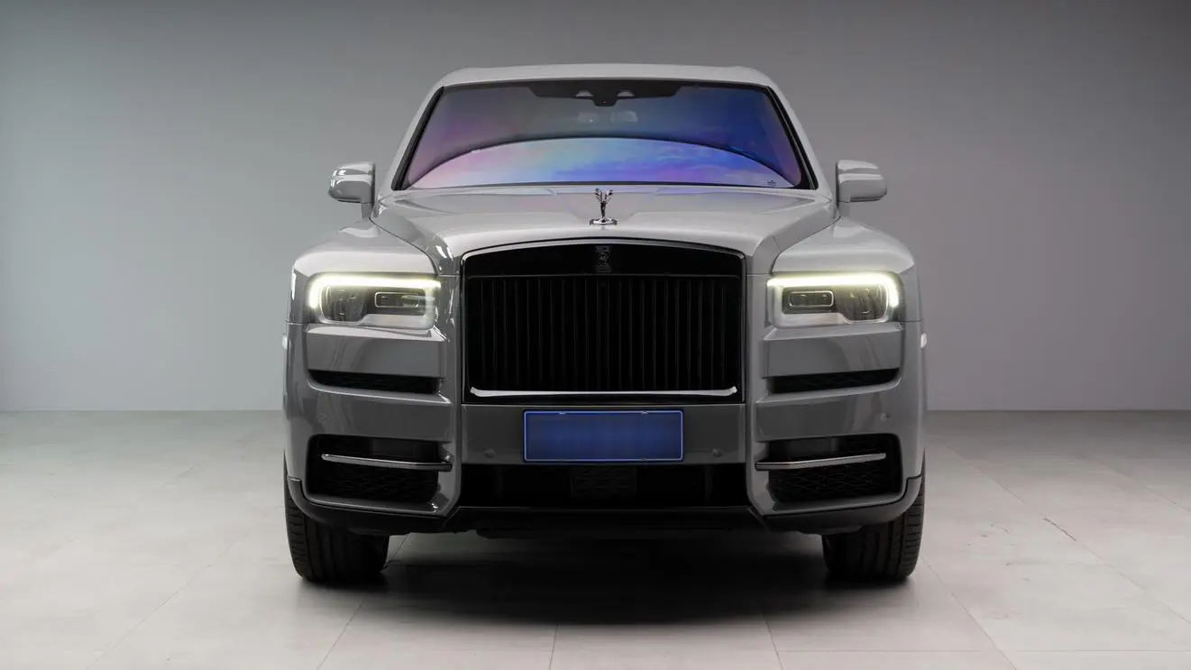 Rolls Royce Cullinan  из Китая