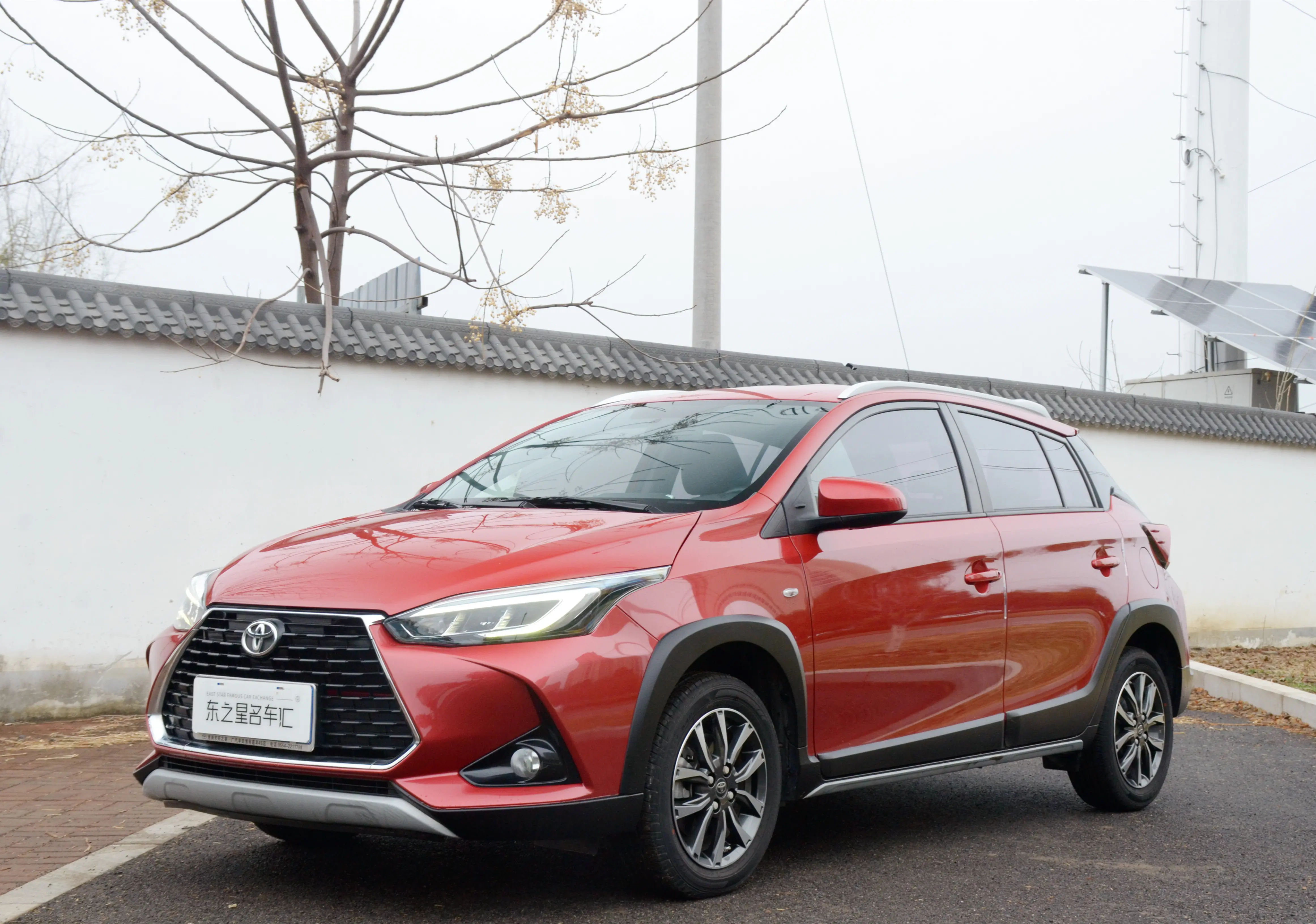 Toyota Yaris L  из Китая