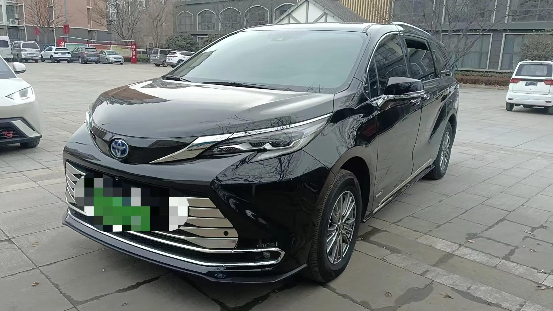 Toyota Sienna  из Китая